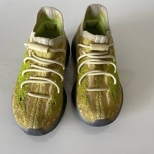 Adidas Yeezy Lime and Cream Interior